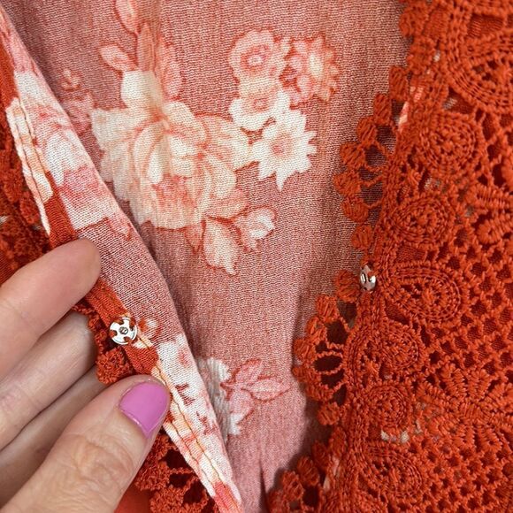 NWT Francesca’s Mi Ami Cropped Blouse - Picture 5 of 6